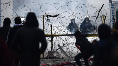 Grækenland har siden lørdag kæmpet med store flygtningestrømme fra Tyrkiet. (Foto: Ozan Kose/AFP/Ritzau Scanpix)