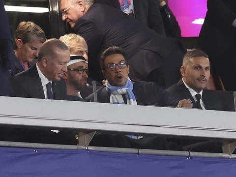 Abu Dhabi er en del af de Forenede Arabiske Emirater, hvis vicepræsident og -premierminister Sheikh Mansour bin Zayed Al Nahyan siden 2008 har været hovedaktionær i Manchester City. (Arkivfoto).