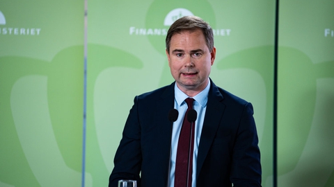 Finansminister Nicolai Wammens (S) præsentation af regeringens finanslovsforslag lover ikke godt for Danmarks økonomi, mener blå partier.
