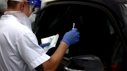 Siden coronavirus blev opdaget i begyndelsen af året, har over 30 millioner mennekser verden over fået foretaget en positiv coronatest.