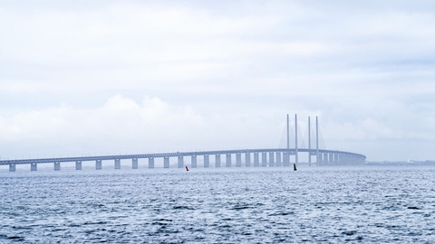 Politiske partier vil se på, om man kan forhindre en massiv spildevandsudledning i Øresund. (Arkivfoto)