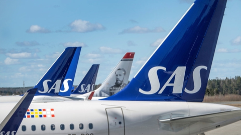 Det dansk-svenske luftfartsselskab SAS står til at kunne låne 3 milliarder svenske kroner hos en række store aktionærer. (Arkivfoto)