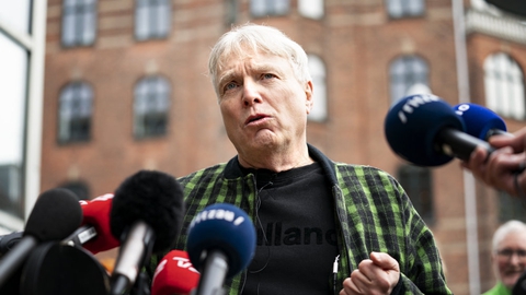 Uffe Elbæk meddelte sidste år på et pressemøde i København, at han trådte tilbage. (Arkivfoto).