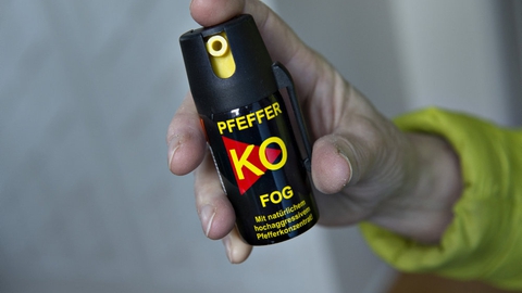 Peberspray skal være ulovligt for danskere at skaffe til eget hjem, mener Nick Hækkerup (S). (Arkivfoto)