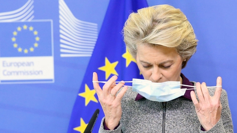 EU-Kommissionens formand, Ursula von der Leyen, meddeler mandag, at EU-Kommissionen bidrager med knap tre milliarder kroner til vaccinealliancen Covax.
