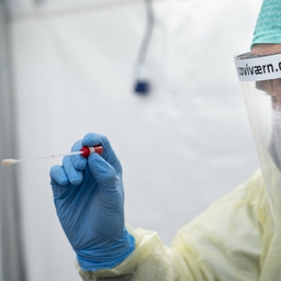 Det er nu fundet 3757 tilfælde af personer i Danmark smittet med coronavirus, viser den seneste opgørelse fra Statens Serum Institut fredag. (Arkivfoto)