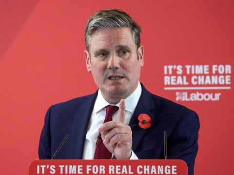 Labours brexit-ordfører, Keir Starmer, under valgkampen i december. Han har bred opbakning i partiet og betragtes som en forhåndsfavorit til at efterfølge Corbyn på posten som Labour-leder.