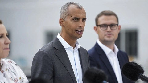 Børne- og undervisningsminister Mattias Tesfaye (S) får et travlt efterår, hvor regeringens kommende folkeskoleudspil skal forhandles. (Arkivfoto).