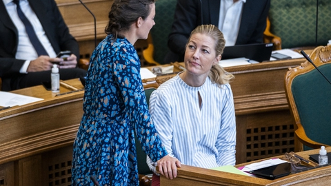 Sofie Carsten Nielsen tilbød at trække sig fra partiledelsen under De Radikales meget omtalte gruppemøde onsdag.