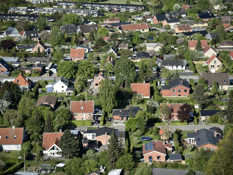 - Det kommer ikke som nogen større overraskelse, at antallet af lånetilbud er dæmpet, eftersom der ikke er de helt store konverteringsmuligheder i øjeblikket, siger privatøkonom Brian Friis Helmer fra Arbejdernes Landsbank. (Arkivfoto)