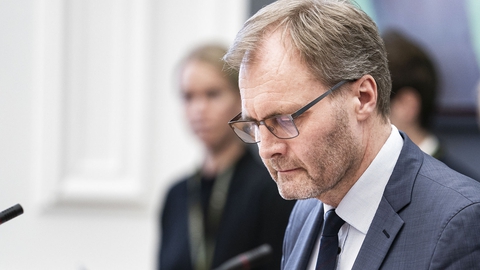 DF-ordfører Peter Skaarup stiller et såkaldt § 20-spørgsmål til justitsministeren om Antifa. (Foto: Niels Christian Vilmann/Ritzau Scanpix)