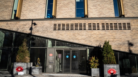 Det bliver Retten på Frederiksberg, der skal behandle sagen mod en 24-årig mand, der er tiltalt for at planlægge et terrorangreb. Han blev anholdt sidste år, kort efter at han havde købt våben og ammunition. Hvis han bliver dømt vil anklagemyndigheden have hans statsborgerskab taget fra ham.(Arkivfoto).