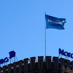 Selv om coronakrisen har ramt Nordea på pengepungen, kan banken efter årets første ni måneder mønstre et samlet overskud på 11,5 milliarder kroner. (Arkivfoto)