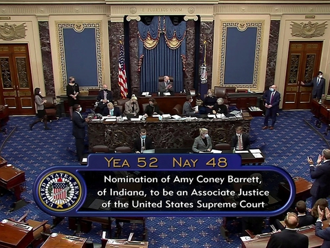 Susan Collins var den eneste af Senatets 53 republikanske medlemmer som brød partilinjen og sammen med de demokratiske senatorer stemte mod Amy Coney Barrett som ny højesteretsdommer.