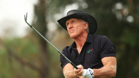 Den australske golflegende Greg Norman deltog i sidste uge i opvisningsturneringen PNC Championship i Orlando, Florida, med sin søn. Nu har de begge fået covid-19.