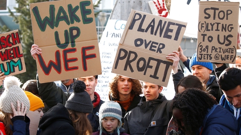Unge klimademonstranter, herunder Greta Thunberg, ved World Economic Forum den 24. januar 2020. (Foto: Denis Balibouse/Reuters/Ritzau Scanpix)