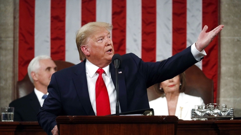 Den amerikanske præsident Donald Trump bliver frikendt i historisk rigsretssag. (Foto: Pool/AFP/Ritzau Scanpix)