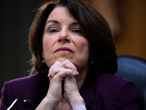 Klobuchar stillede selv op til kapløbet om at blive Demokraternes præsidentkandidat, men i marts trak hun sig og meddelte, at hun støtter Biden. Nu har hun også trukket sig som vicepræsidentkandidat. (Arkivfoto)