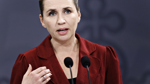 Statsminister Mette Frederiksen (S) under pressemøde i Spejlsalen i Statsministeriet om COVID-19 tirsdag den 12. maj 2020. (Foto: Philip Davali/Ritzau Scanpix)