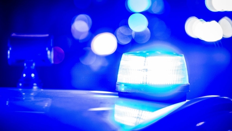 Nordsjællands Politi efterforsker et skuddrab, som fandt sted lørdag aften i Hillerød. En 38-årig mand blev dræbt, og en 21-årig mand blev såret. (Arkivfoto)
