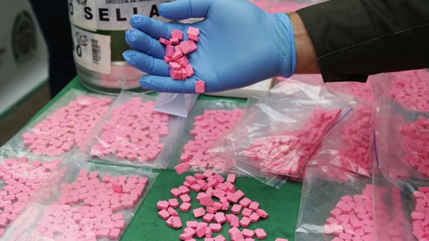 Ifølge Københavns Politi modtog en 39-årig mand fire pakker med i alt 17,7 kilo MDMA - også kendt som ecstasy - fra Belgien. Desuden sendte han ifølge politiet tirsdag en pakke med omkring 11,5 kilo amfetamin til Australien.(Arkivfoto).