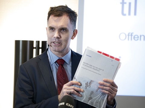 Klimarådets formand Peter Møllgaard vil ikke bøje sig for kritikerne. Ifølge ham er en rekordhøj CO2-afgift vejen frem. (Foto: Liselotte Sabroe/Ritzau Scanpix)