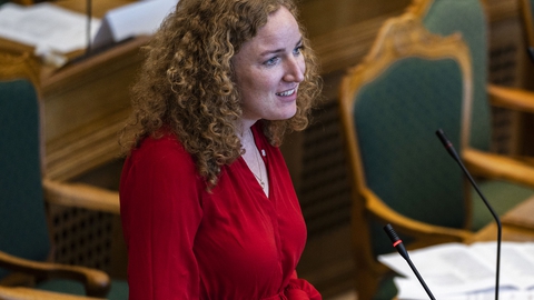 Rosa Lund (EL). Møde og afstemning i Folketingssalen med forespørgsel til statsministeren på Christiansborg, tirsdag den 2. juni 2020. (Foto: Martin Sylvest/Ritzau Scanpix 2020)