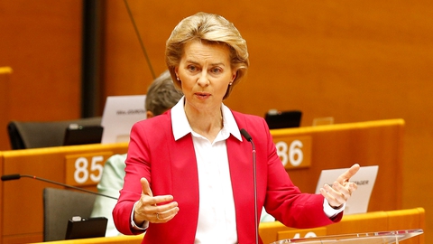 European Commission President Ursula von der Leyen addresses the Plenary of the European Parliament, amid the coronavirus disease (COVID-19) outbreak, in Brussels. (Foto: Johanna Geron/Reuters/Ritzau Scanpix)