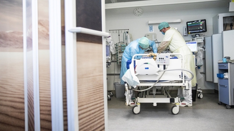 Coronavirus er fortsat en ny epidemi. Der er derfor endnu ingen der ved, hvordan personer der har været hårdt ramt af virusset, bliver påvirket på længere sigt. Det skal et nyt studie fra Region Midtjylland gøre os klogere på. (Arkivfoto).