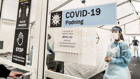 Antallet af personer i Danmark, som ifølge Statens Serum Institut er blevet testet positiv for coronavrius, har tirsdag oversteget 11.000. (Arkivfoto).
