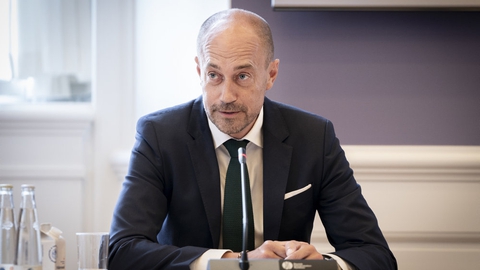 Sundheds- og ældreminister Magnus Heunicke (S) indkalder til pressemøde om coronavirus fredag klokken 14.00. (Arkivfoto).