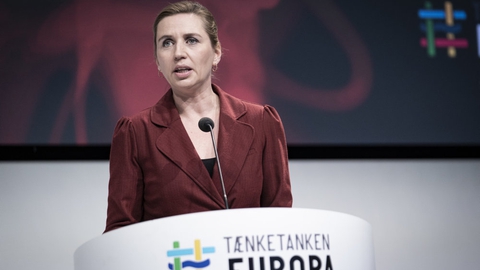 Statsminister Mette Frederiksen (S) holder fast i, at EU's budget skal slankes, også efter at Storbritannien er trådt ud. (Arkivfoto)