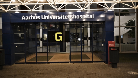 En dansk mand blev tirsdag indlagt i isolation på Aarhus Universitetshospital. Det viser sig dog, at han ikke er smittet med coronavirus.