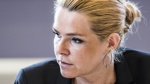 (ARKIV) Daværende udlændinge- og integrationsminister Inger Støjberg (V) i åbent samråd i Folketingets Udlændinge- og Integrationsudvalg, fredag den 23. juni 2017. Efter måneder med uro mellem Inger Støjberg og den nuværende V-partiledelse smækker hun med døren og forlader partiet for at blive løsgænger i Folketinget. Det skriver Ritzau, torsdag den 4. februar 2021.. (Foto: Ida Marie Odgaard/Ritzau Scanpix)