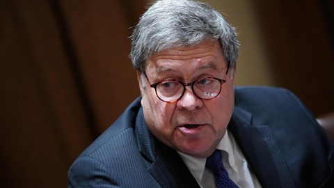 Den amerikanske justitsminister, William Barr, har givet tilladelse til, at føderale anklagere kan efterforske påstået svindel ved præsidentvalget. Det har fået en højtstående embedsmand, Richard Pilger, til at indgive sin afskedsbegæring.