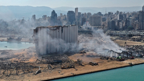 En kæmpe eksplosion på havnen i Beirut kostede 4. august over 200 mennesker livet og sårede over 6000. (Arkivfoto)