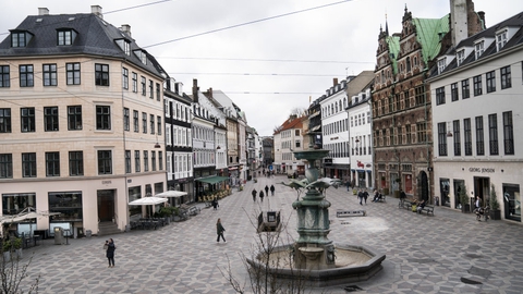 Turisterne bliver i stor grad væk fra Danmark på grund af coronakrisen, og det går hårdt ud over hotelbranchen. (Arkivfoto)
