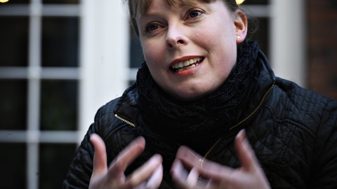 Kulturminister Joy Mogensen (S) er ikke i kridthuset hos et flertal af partierne på Christiansborg, som vil have hende fjernet fra forhandlinger om hjælp til kulturlivet. (Arkivfoto)