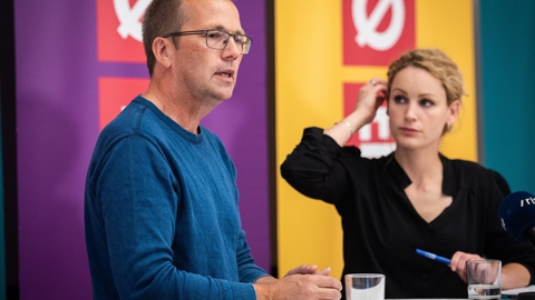 Enhedslisten vil gøre mundbind gratis til borgere med få penge, efter at Sundhedsstyrelsen har anbefalet brugen af dem ved trængsel i kollektiv trafik. (Arkivfoto).