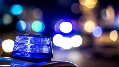 En ung mand er natten til onsdag omkommet i en soloulykke mellem Randers og Aalborg. De pårørende er underettet. (Arkivfoto)