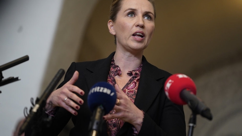 Partilederne mødes med statsminister Mette Frederiksen (S) om yderligere genåbning i fase 2 på Christiansborg, onsdag den 20. maj 2020. Årsagen til forhandlingerne er, at de danske tal for smittede med coronavirus er lavere end ventet.
