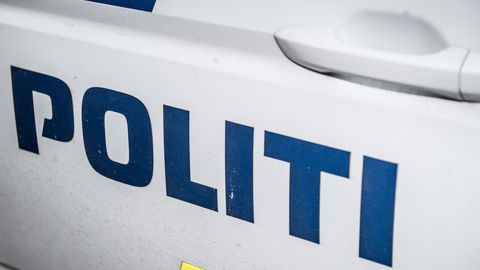 Politiet havde tidligere afspærret Vodroffs Tværgade og er i gang med at finde ud af, hvad der er sket. (Arkivfoto).