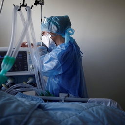 Over halvdelen af de indlagte børn havde problemer med blodtrykket, og "fem havde brug for mekanisk hjælp til vejrtrækning", skriver NBC. (Arkivfoto)