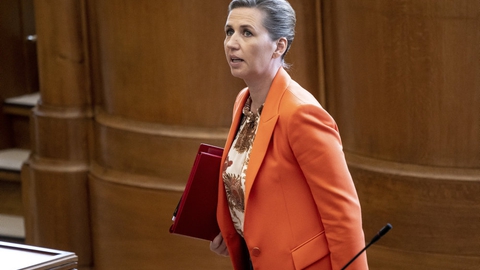 Statsminister Mette Frederiksen (S) under afslutningsdebat i Folketinget på Christiansborg i København.