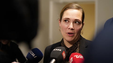 Social- og indenrigsminister Astrid Krag (S) og kultur- og kirkeminister Joy Mogensen (S) og ordførere fremlægger kommissorium for en historisk udredning af eventuelle svigt mod borgere i statens varetægt i perioden 1933-1980 som opfølgning på undskyldningen til Godhavnsdrengene.