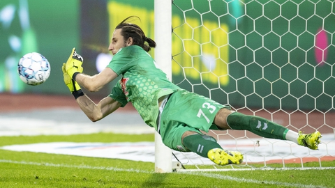 AGF-målmand Kamil Grabara forlader klubben efter endt lejemål.