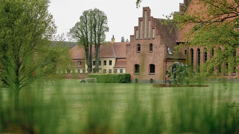 Politiet har vurderet 36 anmeldelser, som muligvis har relation til en dokumentar om kostskolen Herlufsholm ved Næstved. (Arkivfoto).