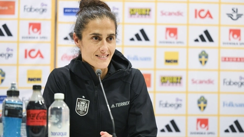 Montse Tome, det spanske kvindelandsholds nye cheftræner, er tilfreds med sejren over Sverige og siger, at de spanske spillere kan glemme konflikten for en stund.