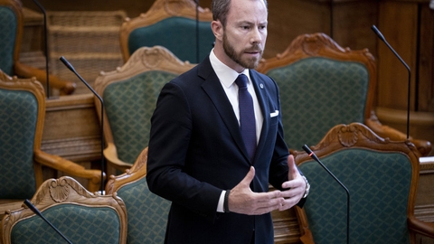 Venstres Jakob Ellemann-Jensen er en af dem, der kræver langt mere åbenhed fra regeringen om corona. (Arkivfoto)