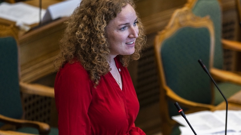 Rosa Lund (EL). Møde og afstemning i Folketingssalen med forespørgsel til statsministeren på Christiansborg, tirsdag den 2. juni 2020. (Foto: Martin Sylvest/Ritzau Scanpix 2020)